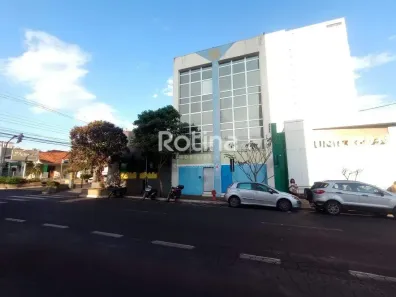 Prédio Comercial para alugar, 322m² no Centro, Uberlândia