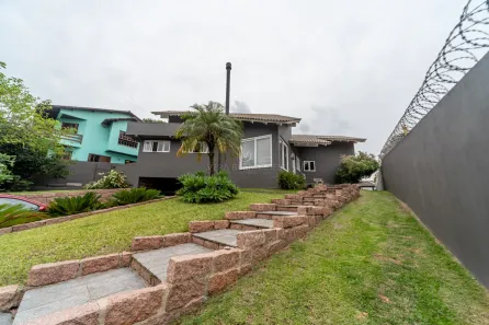 Casa com 4 Quartos à venda, 340m² no Vila Nova, Porto Alegre