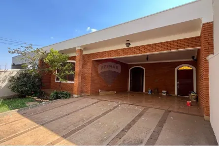 Casa com 3 Quartos para alugar, 265m² no Jardim Paulista, Ribeirão Preto