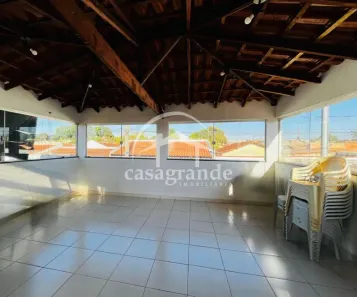 Casa com 6 Quartos à venda, 289m² no São Jorge, Uberlândia