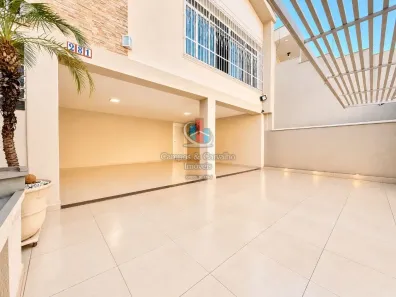 Casa com 3 Quartos à venda, 250m² no Jardim Macedo, Ribeirão Preto