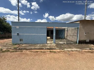 Casa com 2 Quartos à venda, 184m² no Fazenda Capoeirinha, Santo Antônio do Descoberto