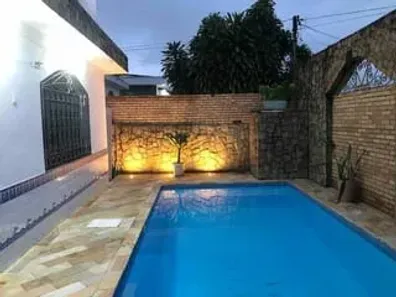 Sobrado com 7 Quartos para alugar, 500m² no Jardim Triana, São Paulo