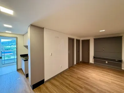 Apartamento com 2 Quartos para alugar, 60m² no Praia Brava de Itajaí, Itajaí