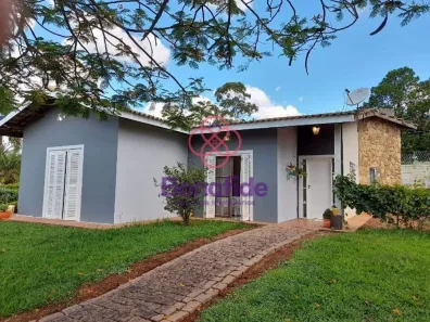 Casa com 3 Quartos à venda, 205m² no Centro, Itupeva