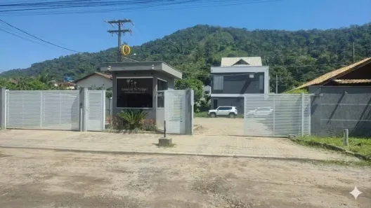 Lote/Terreno à venda, 200m² no Guaratiba, Rio de Janeiro