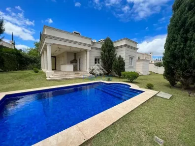 Casa com 3 Quartos à venda, 341m² no Cidade Santos Dumont, Jundiaí