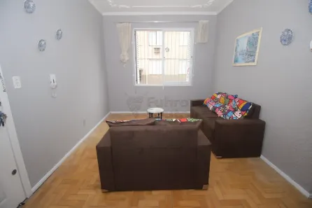 Apartamento com 3 Quartos para alugar, 76m² no Centro, Pelotas