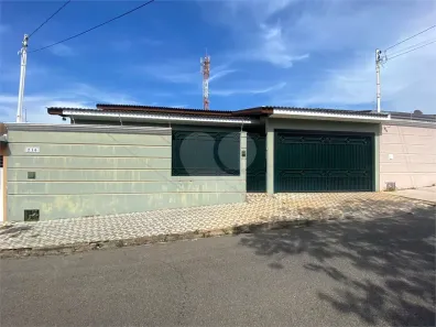 Casa com 2 Quartos à venda, 130m² no Vila Visaltino Gomes, Itapetininga