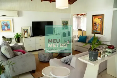 Casa com 5 Quartos à venda, 546m² no Lagoa da Conceição, Florianópolis