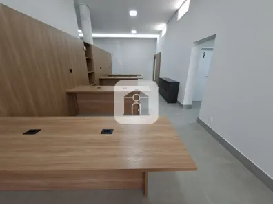 Sala Comercial para alugar, 138m² no Centro, Uberlândia