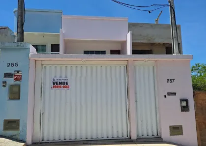 Casa com 3 Quartos à venda, 150m² no Lagoa, Macaé