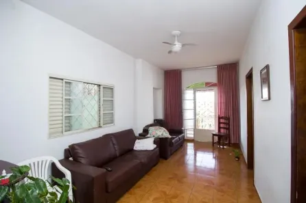 Casa com 4 Quartos à venda, 200m² no Aparecida, Belo Horizonte