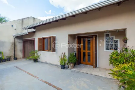 Casa com 3 Quartos à venda, 215m² no Vila Cachoeirinha, Cachoeirinha