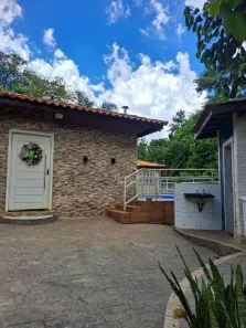 Fazenda/Sítio com 2 Quartos à venda, 220m² no Vila Flora Regina, Arujá