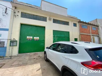 Galpão/Depósito/Armazém à venda, 437m² no São Geraldo, Porto Alegre