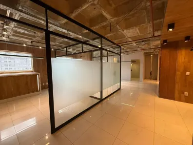 Sala Comercial à venda, 89m² no Setor Bueno, Goiânia