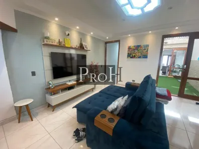 Sobrado com 4 Quartos à venda, 247m² no Parque Gerassi, Santo André