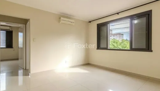 Apartamento com 2 Quartos à venda, 69m² no Vila Ipiranga, Porto Alegre