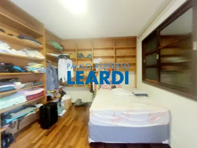 Casa com 4 Quartos à venda, 371m² no Sumaré, São Paulo