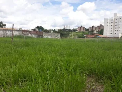 Lote/Terreno à venda, 987m² no Tubalina, Uberlândia