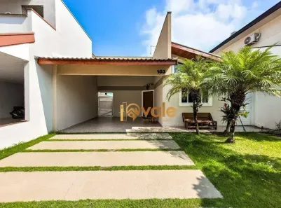 Casa de Condomínio com 3 Quartos à venda, 159m² no Jardim Crystal Park, Jacareí