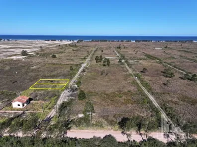 Lote/Terreno à venda, 300m² no Village Dunas II, Balneário Gaivota