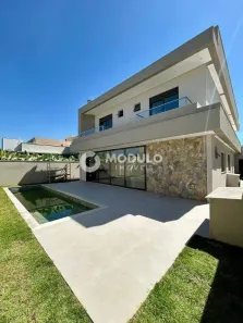 Casa de Condomínio com 4 Quartos à venda, 357m² no Jardim Sul, Uberlândia