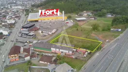 Lote/Terreno para alugar, 3000m² no Aventureiro, Joinville