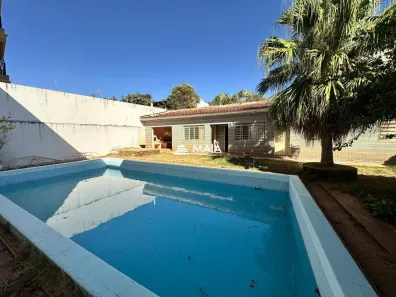Casa com 5 Quartos à venda, 345m² no Centro, Uberaba