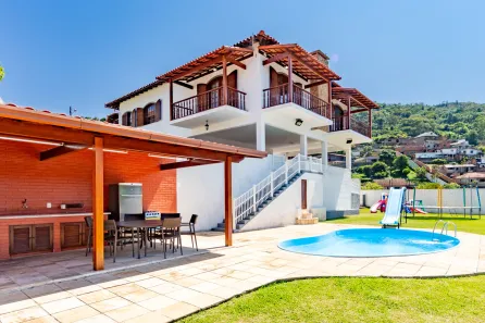 Casa com 5 Quartos à venda, 391m² no Barra do Imbuí, Teresópolis
