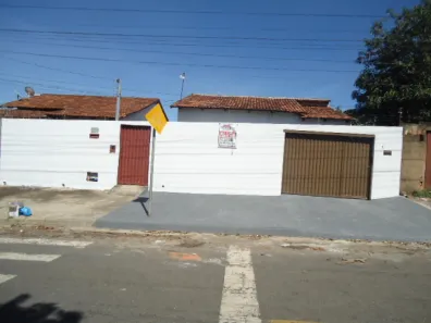 Casa com 4 Quartos para alugar, 100m² no American Park, Aparecida de Goiânia
