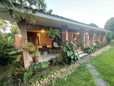 Casa de Condomínio com 3 Quartos para alugar, 240m² no Aldeia dos Camarás, Camaragibe