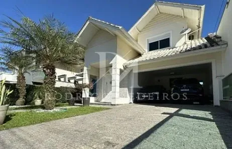 Casa com 3 Quartos à venda, 206m² no Pedra Branca, Palhoça