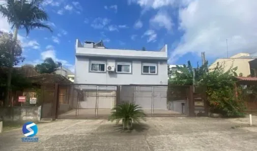 Casa à venda, 379m² no Chácara das Pedras, Porto Alegre
