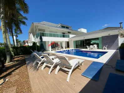 Casa de Condomínio com 6 Quartos à venda, 345m² no Condominio Residencial Bounganvillee, Peruíbe