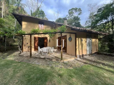 Fazenda/Sítio com 3 Quartos à venda, 20000m² no Pedro do Rio, Petrópolis