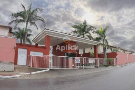 Casa de Condomínio com 3 Quartos à venda, 136m² no Morada de Laranjeiras, Serra