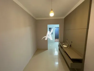 Casa com 2 Quartos para alugar, 75m² no Minas Gerais, Uberlândia