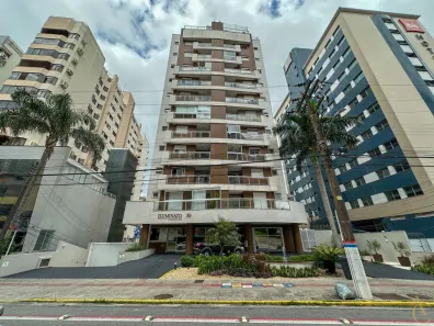 Apartamento com 2 Quartos para alugar, 156m² no Centro, Florianópolis