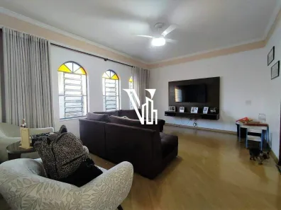 Casa com 3 Quartos à venda, 124m² no Jardim Nova Europa, Campinas