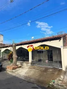 Casa com 3 Quartos à venda, 140m² no Carajás, Uberlândia