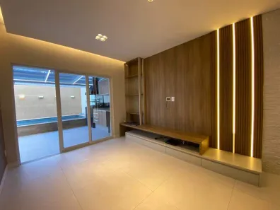 Casa com 3 Quartos para alugar, 133m² no Campo Grande, Santos