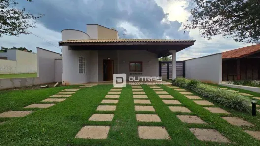 Casa de Condomínio com 3 Quartos à venda, 220m² no Santa Maria, Rio das Pedras