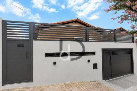 Casa com 3 Quartos à venda, 221m² no Centro, Vinhedo
