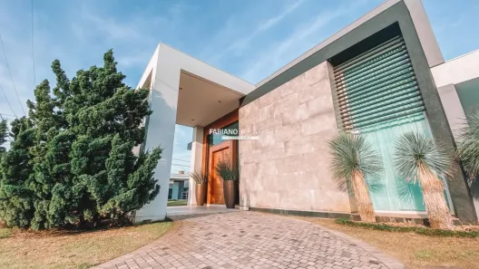 Casa de Condomínio com 4 Quartos à venda, 359m² no XANGRI-LÁ, Xangri-lá