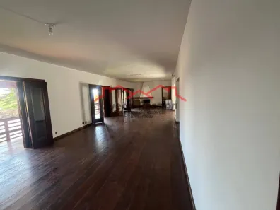 Casa com 4 Quartos à venda, 580m² no Jardim Guarapiranga, São Paulo