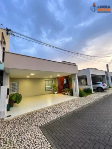 Casa de Condomínio com 3 Quartos à venda, 175m² no SIM, Feira de Santana