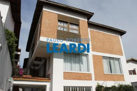 Casa com 3 Quartos à venda, 255m² no Jardim Leonor, São Paulo