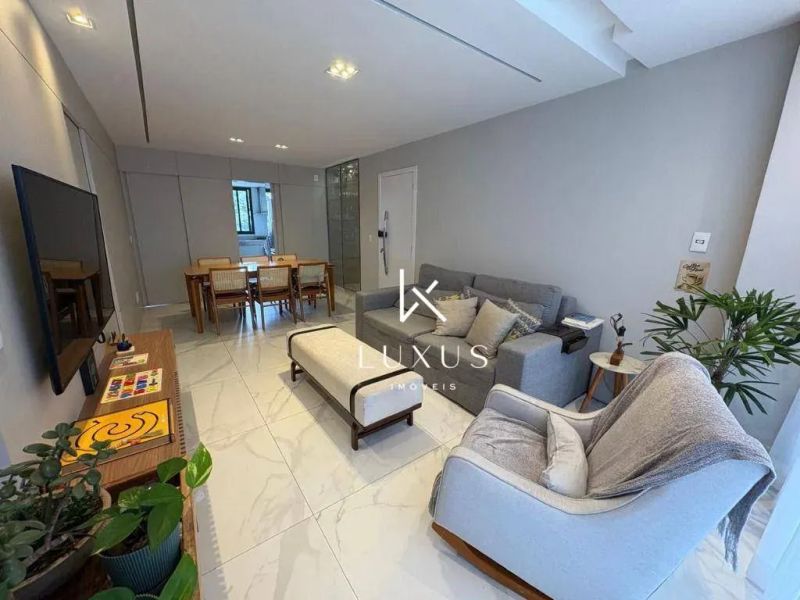 Apartamento com 3 quartos — Santo Antônio, Belo Horizonte